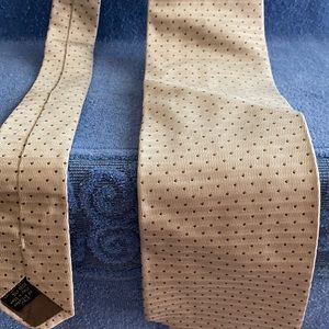 🏈 Emporia Armani necktie possible NFL link